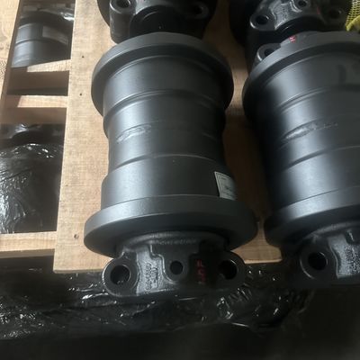 35SiMn koolstofstaal warm gesmeed spoorroller voor Caterpillar E375 E390 E385