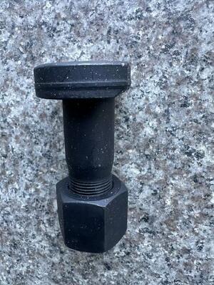 Screws, chains, drive teeth, and screws for the tracks of excavators and bulldozers